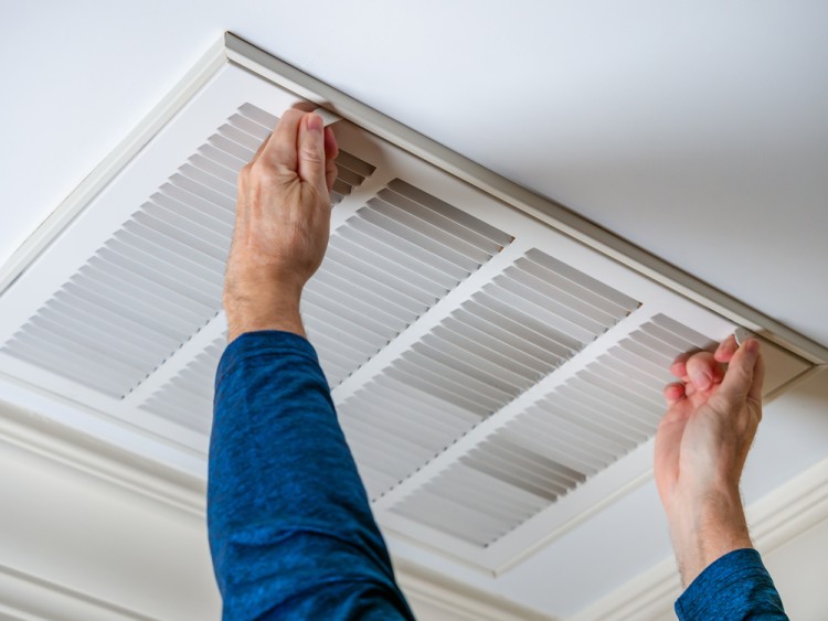 Installing a ducted air conditioning 